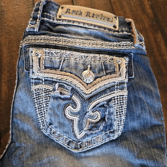 Rock Revival - Picture 4 of 6